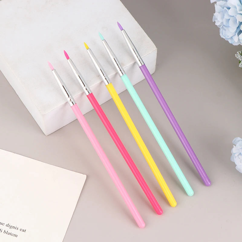 Jiauting Multi-Purpose Silicone Applicator Brush for Eyes and Face