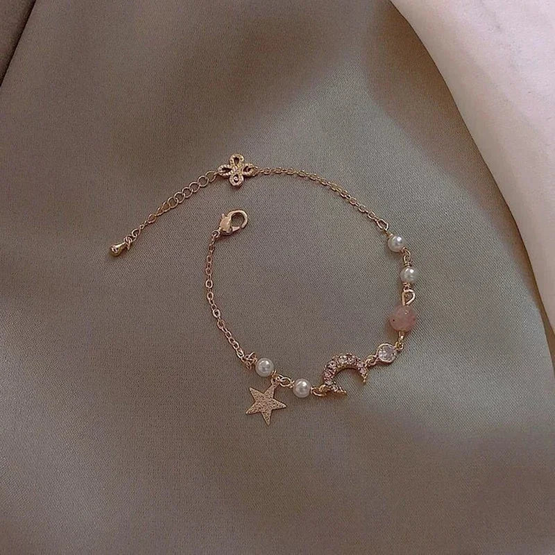 MOONBIFFY Cute Romantic Star and Moon Acrylic Strand Bracelet