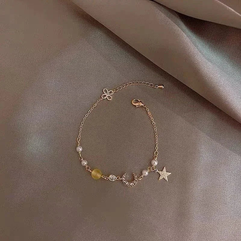 MOONBIFFY Cute Romantic Star and Moon Acrylic Strand Bracelet